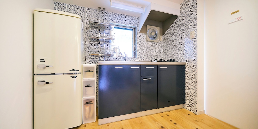 まるごと貸切ゲストハウス 共用キッチン3 | 心結 ゲストハウス 新宮店