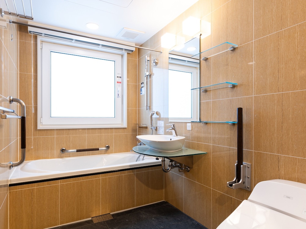 デラックスツインルーム 2ベッド バリアフリー 禁煙 バスルーム0 | アパホテル〈大阪天満橋駅前〉