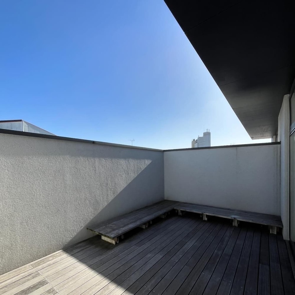 デラックス ハリウッドツイン [アクセシブル]禁煙 テラス / パティオ0 | MUSTARD HOTEL SHIMOKITAZAWA