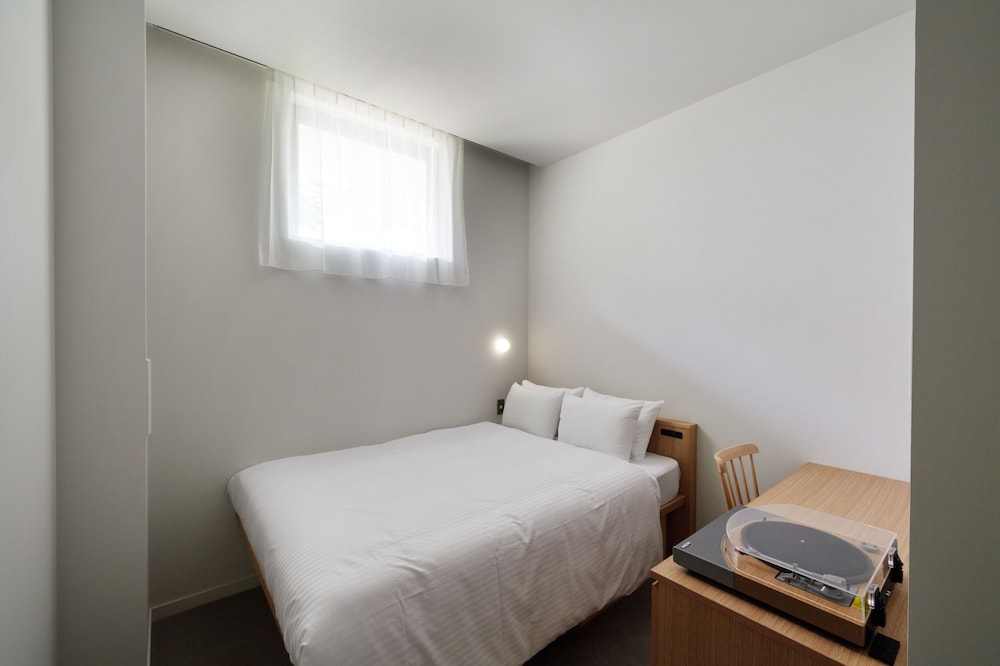 客室1 | MUSTARD HOTEL SHIMOKITAZAWA 客室1 | MUSTARD HOTEL SHIMOKITAZAWA