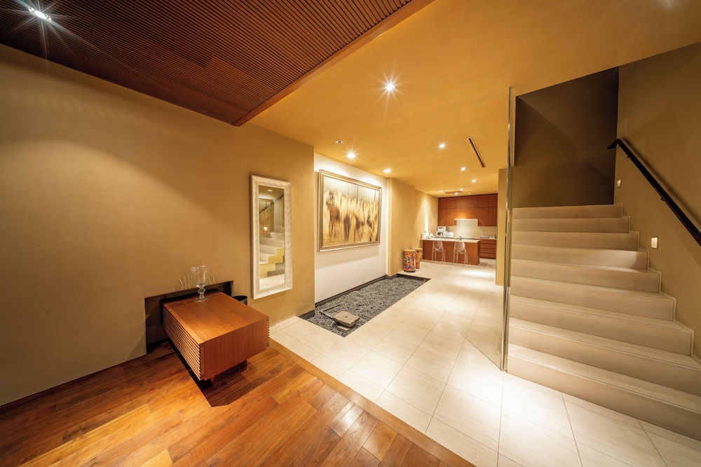 内部エントランス1 | Azabu Modern House 内部エントランス1 | Azabu Modern House
