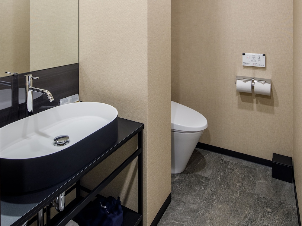 コンフォート ツインルーム 禁煙 客室の設備とサービス0 | Connect inn 七条河原町