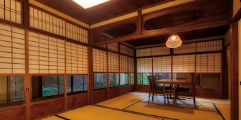 奏 四条新町