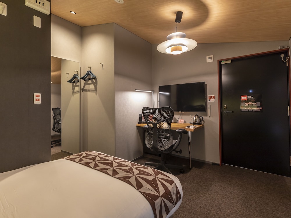 304CD デラックスダブルルーム 禁煙 客室1 | HALE 京都東寺