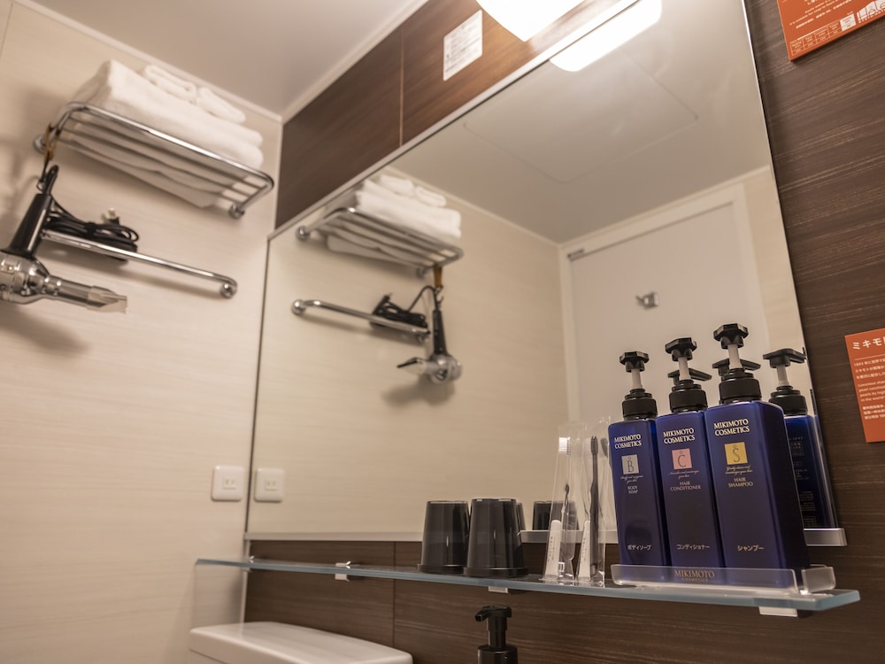 104CD デラックスダブルルーム 禁煙 バスルーム1 | HALE 京都東寺