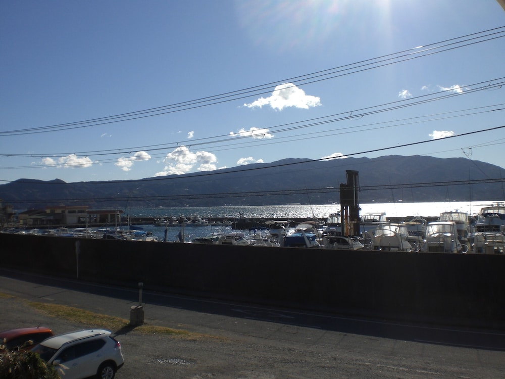 スタンダード トリプルルーム 禁煙 ウォーター ビュー0 | Marina bay Numazu (マリーナベイ沼津)