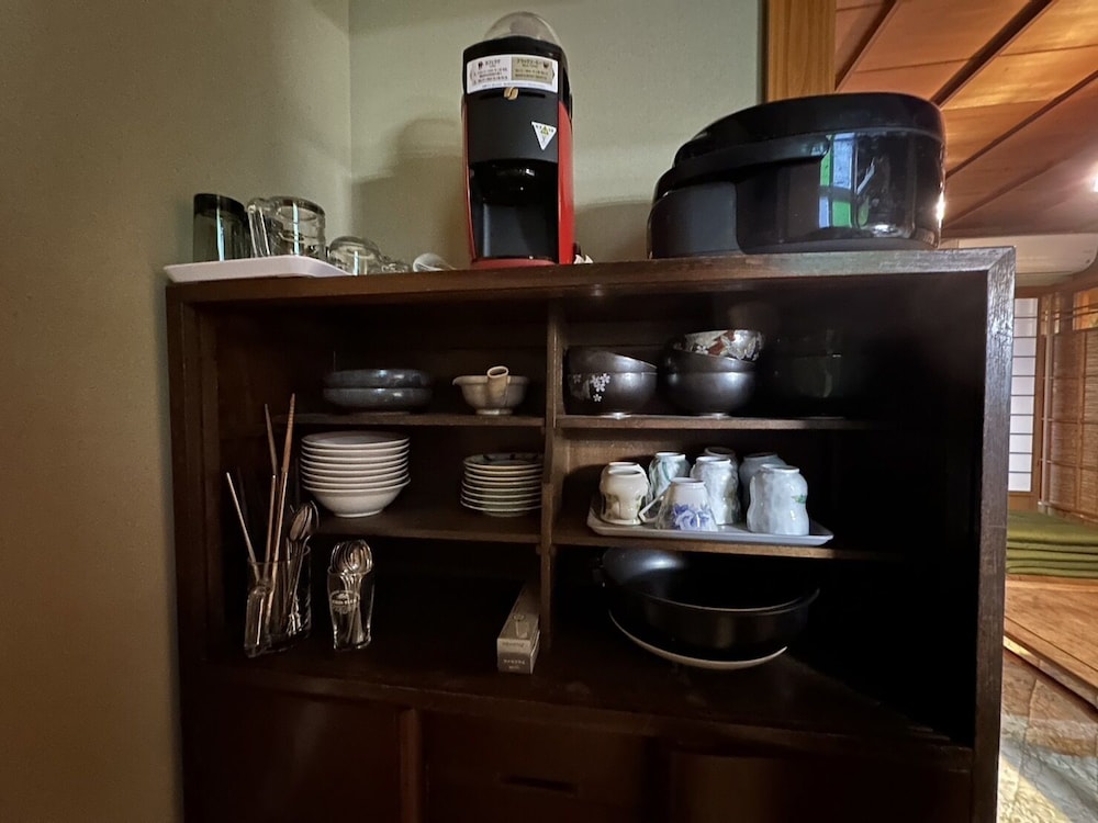 プレジデンシャル スタジオスイート 禁煙 客室内のダイニングエリア0 | Marina bay Numazu (マリーナベイ沼津)