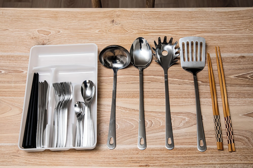 ツインルーム アパートメント 禁煙 専用簡易キッチン3 | Tomariehotel & condominium