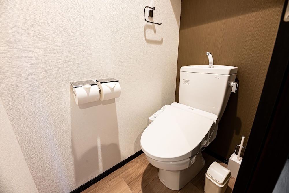 デラックス アパートメント 禁煙 バスルーム1 | Tomariehotel & condominium