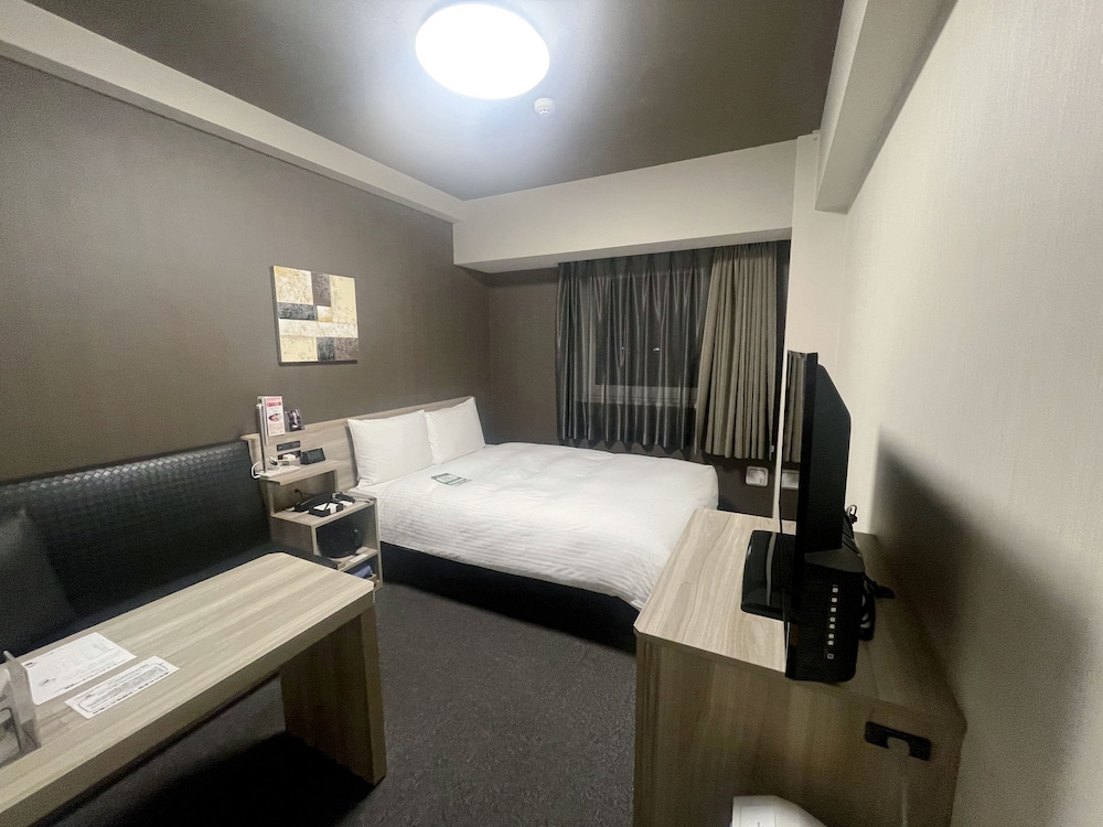 コンフォートセミダブルルーム 禁煙 | ルートイングランティア東海 Spa & Relaxation