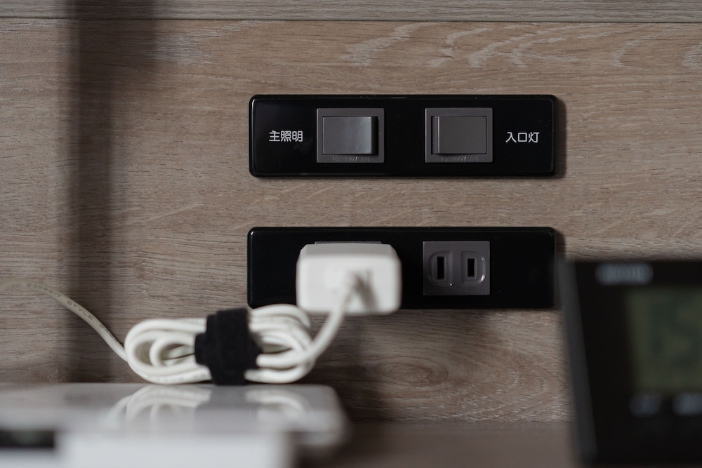 セミダブルルーム 禁煙 客室の設備とサービス7 | ルートイングランティア東海 Spa & Relaxation