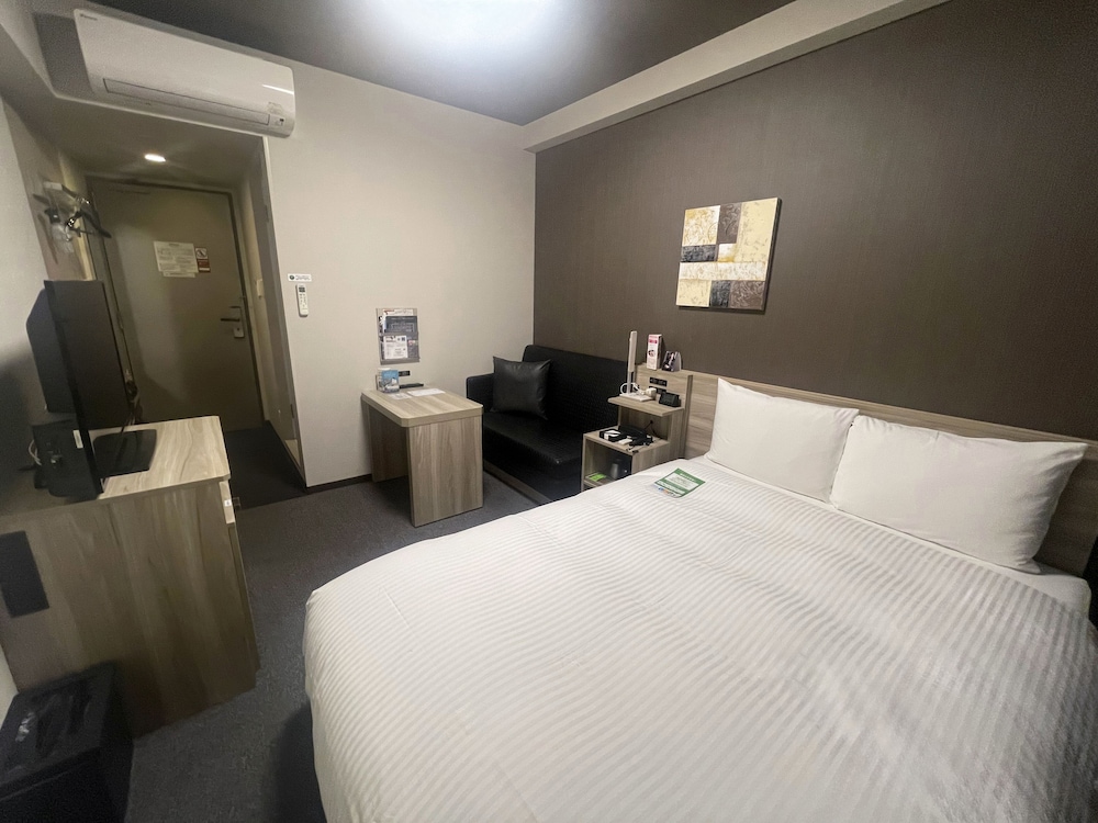 コンフォートセミダブルルーム 禁煙 客室4 | ルートイングランティア東海 Spa & Relaxation