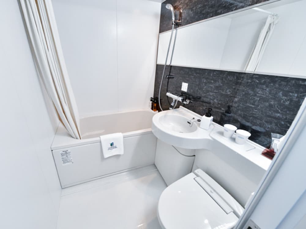 ラグジュアリー シングルルーム 禁煙 バスルーム0 | ホテルリブマックス博多駅前