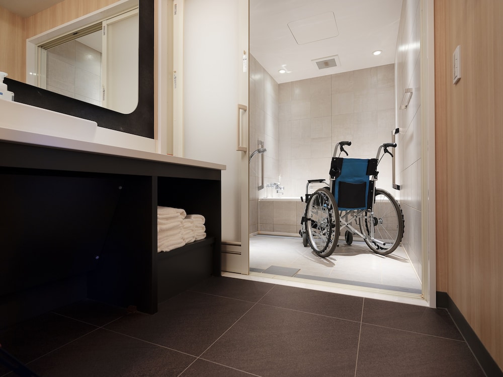 デラックス2ベッドルームスイート 客室3 | MIMARU東京 浅草STATION