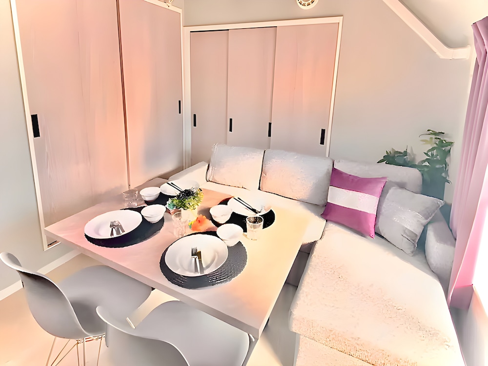 ベーシック アパートメント (303) リビング エリア3 | Eternity APARTMENT HOTEL SHINAGAWA