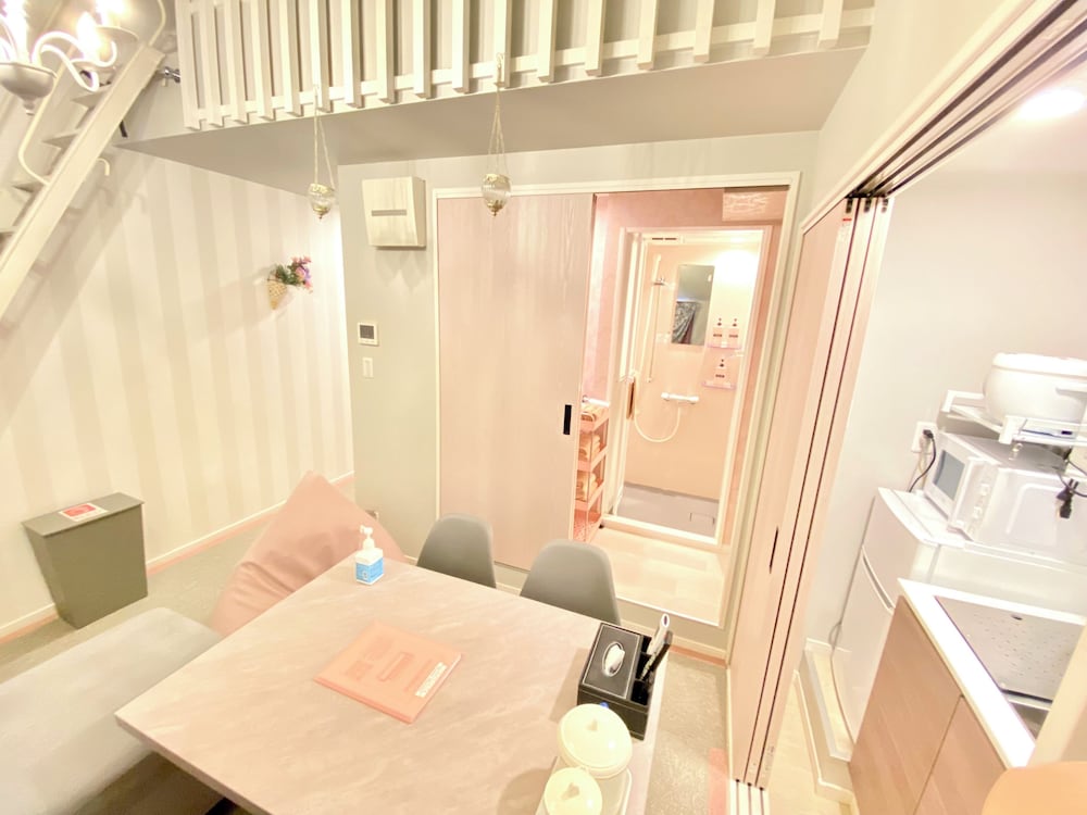 ベーシック アパートメント (303) リビング エリア7 | Eternity APARTMENT HOTEL SHINAGAWA