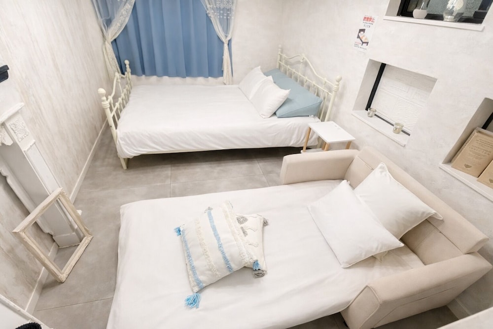 ベーシック ルーム (201) リビング エリア1 | Eternity APARTMENT HOTEL SHINAGAWA