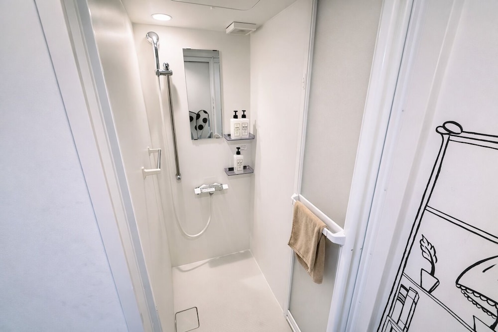 ベーシック ルーム (202) バスルーム1 | Eternity APARTMENT HOTEL SHINAGAWA