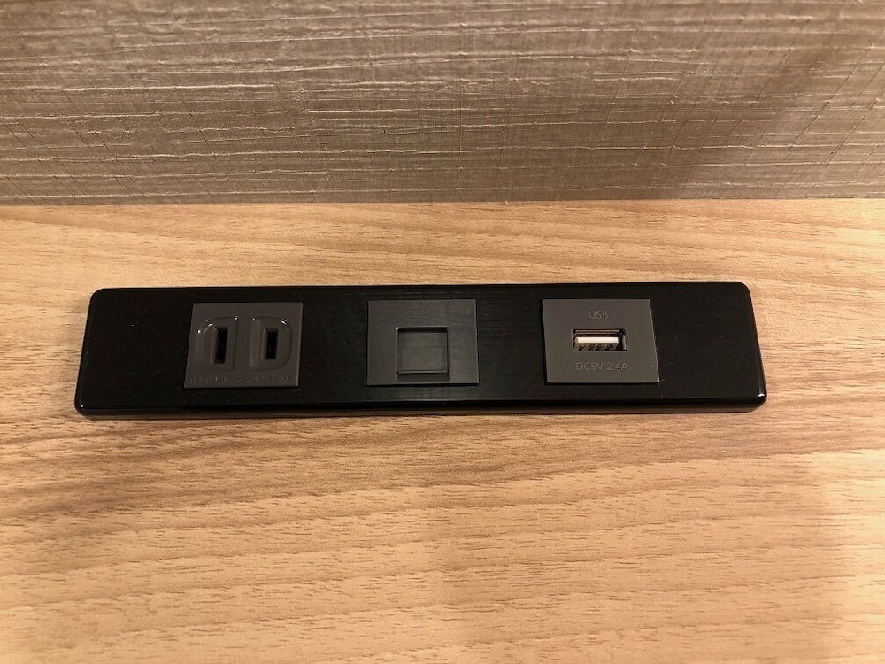 ダブルルーム 禁煙 客室10 | スマイルホテル大阪中之島