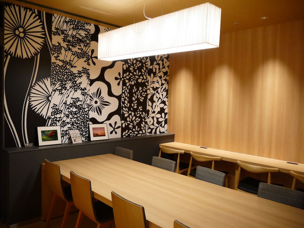 ラウンジ1 | ファーストキャビン関西空港 ラウンジ1 | ファーストキャビン関西空港