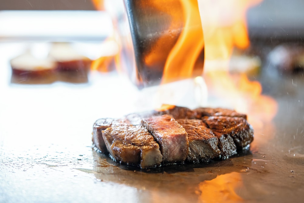 和室 玄海 鉄板焼き会席コース付き | 百年庭園の宿 翠水 - 登録有形文化財