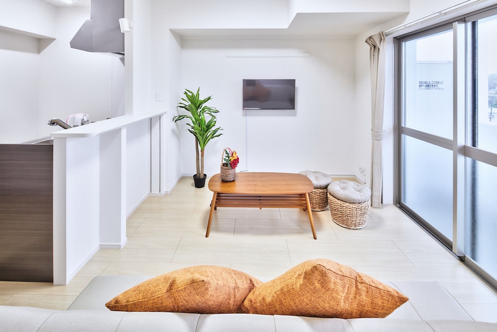 アパートメント 2 ベッドルーム 禁煙 リビング エリア1 | コンフォートヴィラ