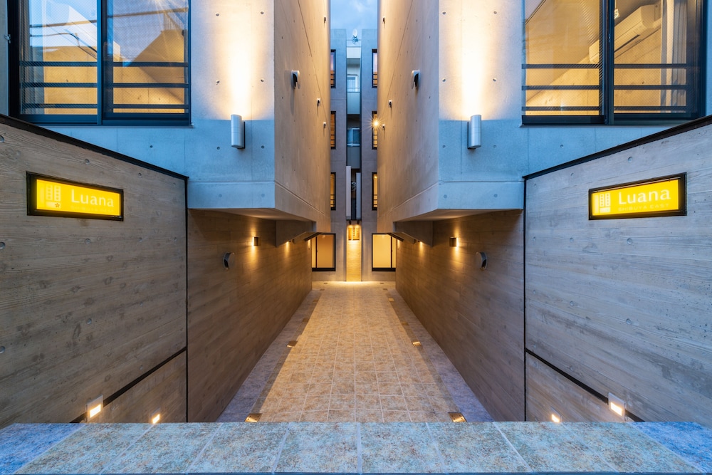 施設の入り口1 | Luana Shibuya