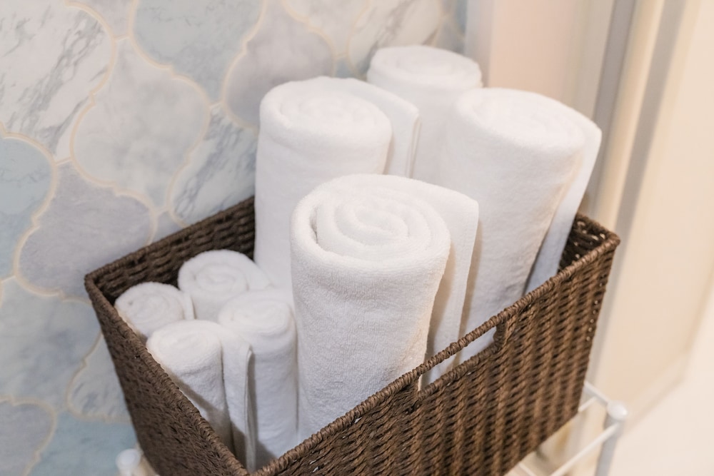 エコノミー トリプルルーム 禁煙 バスルームの設備1 | ecot 砂山ビーチ