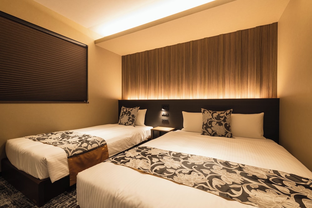 スーペリアF 禁煙 客室4 | グランドベース鹿児島中央