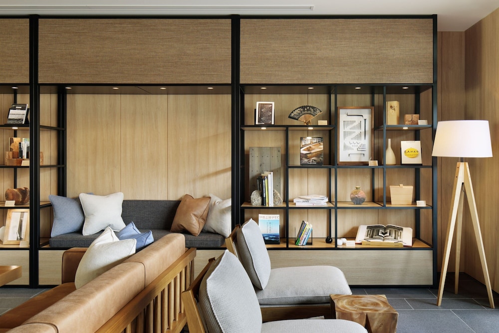 ロビーラウンジ1 | フェアフィールド・バイ・マリオット・三重奥伊勢おおだい