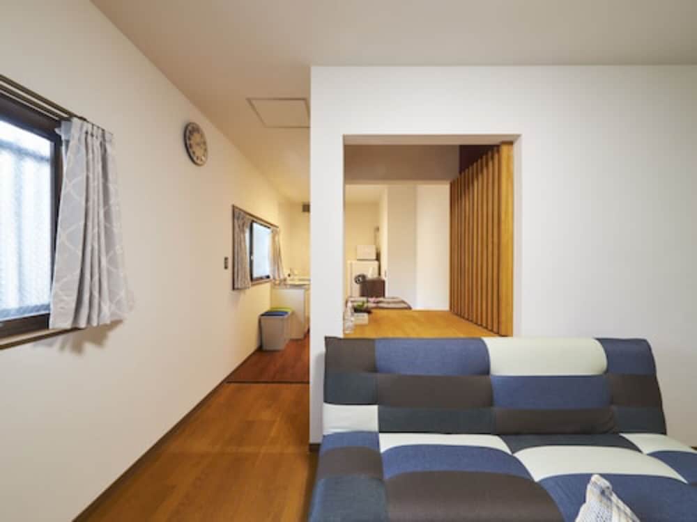 おやど紀伊国屋 磨屋町 角 リビング エリア0 | おやど紀伊国屋磨屋町はりまや・角・蔵