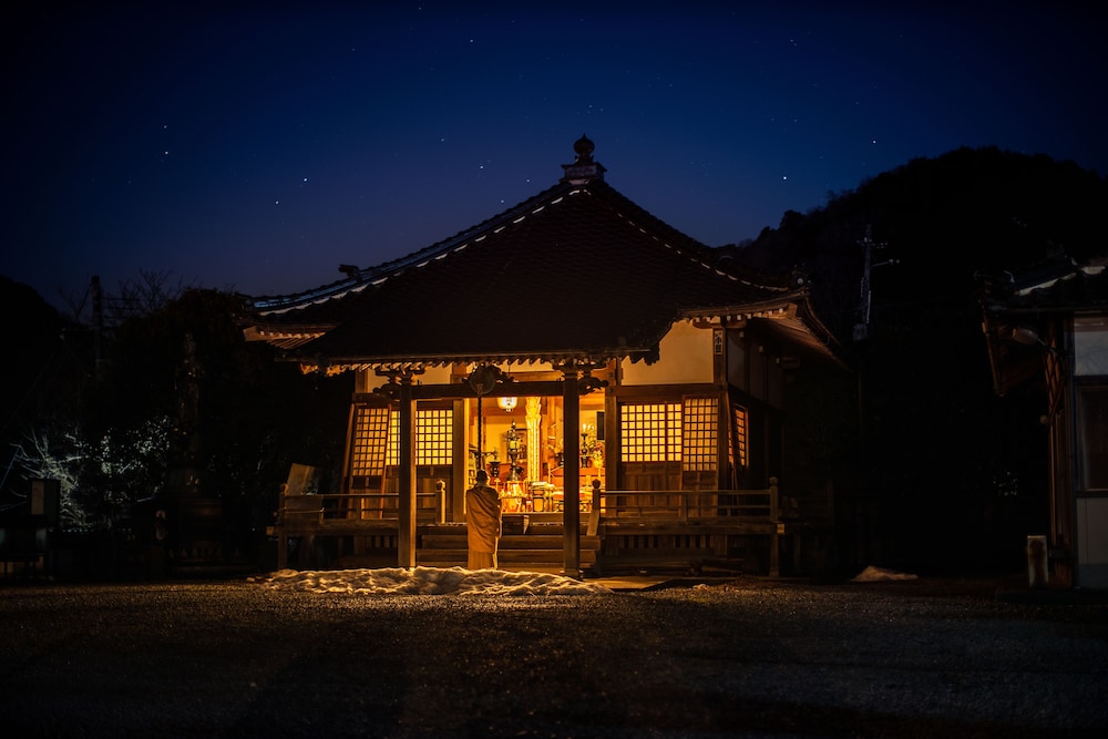 メインイメージ | Temple Hotel 正暦寺