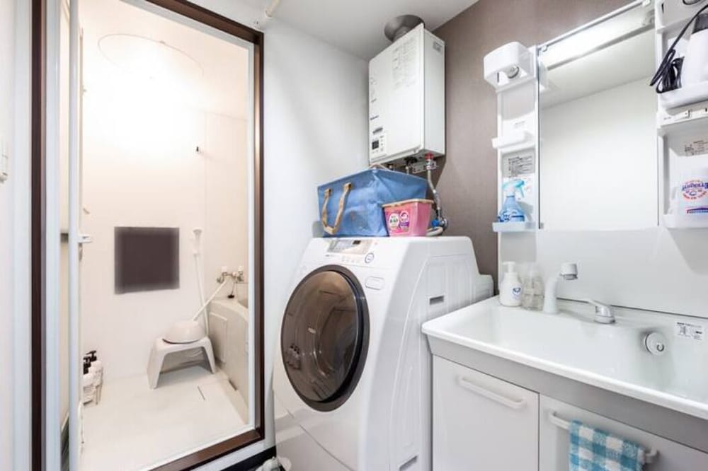 アパートメント一室貸し切り 禁煙 バスルーム1 | TENDER