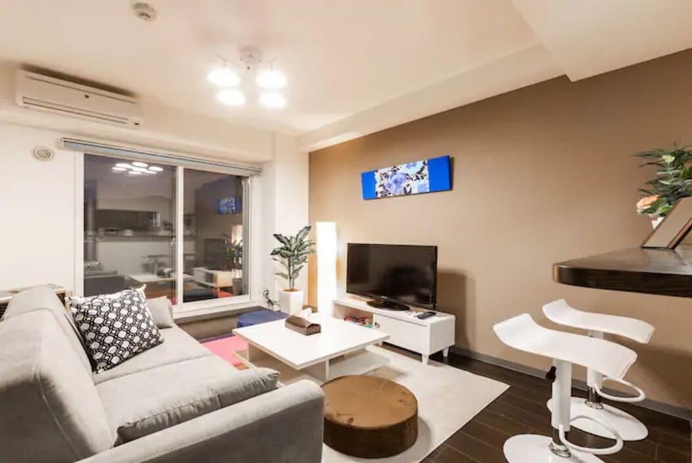 アパートメント一室貸し切り 禁煙 リビング エリア2 | EDIFICE