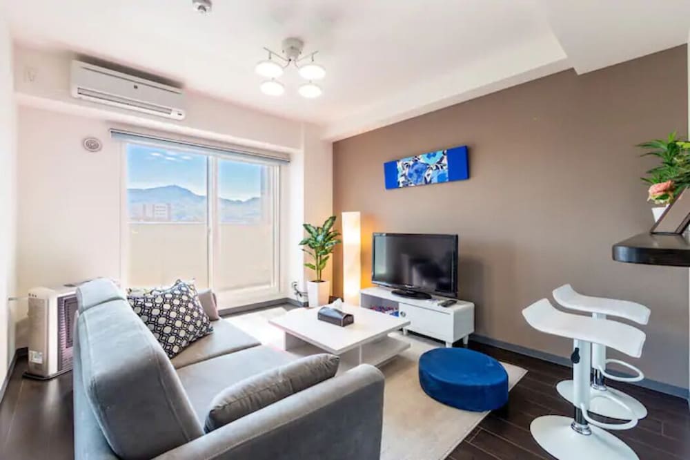 アパートメント一室貸し切り 禁煙 リビング エリア1 | EDIFICE