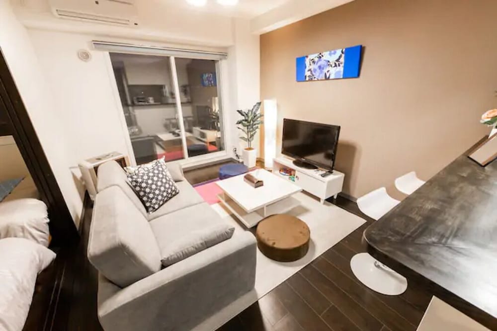 アパートメント一室貸し切り 禁煙 リビング エリア4 | EDIFICE