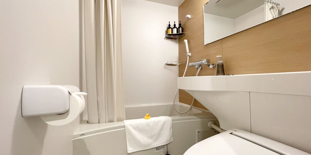 スタンダード ダブルルーム 禁煙 バスルーム0 | H.B.P Hotel