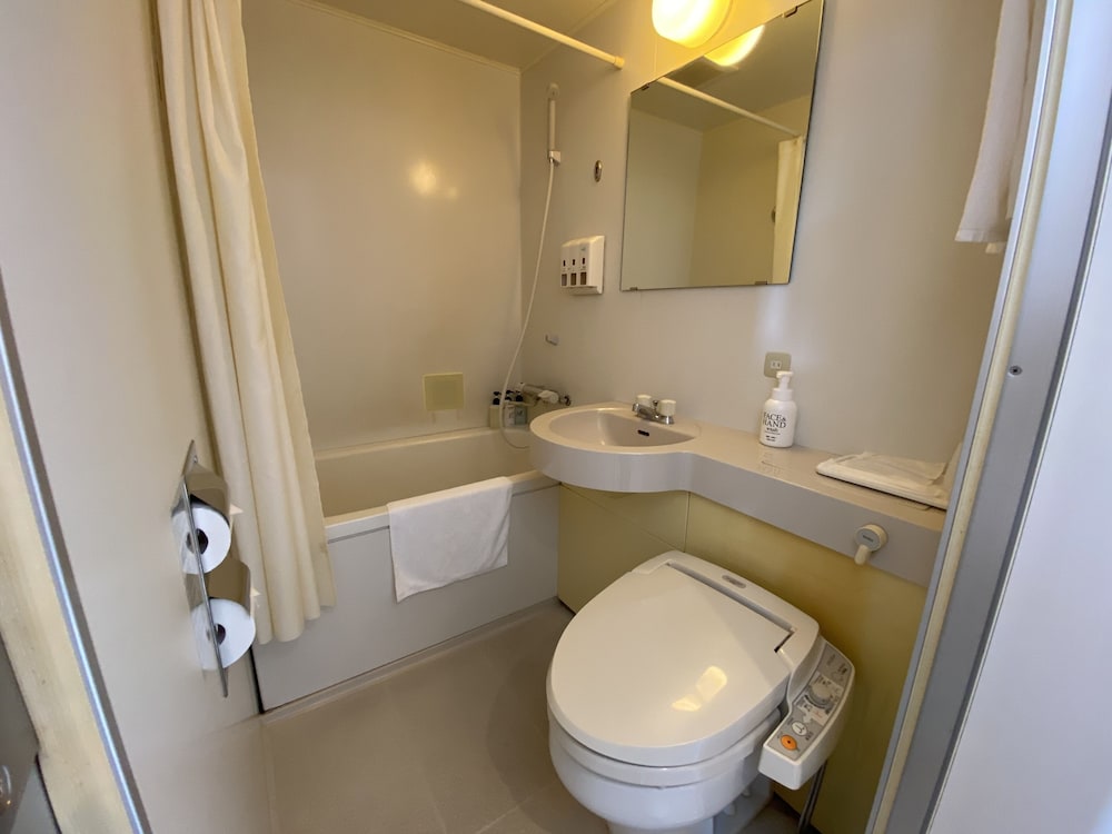 セミダブルルーム 禁煙 バスルーム1 | スマイルホテル北朝霞