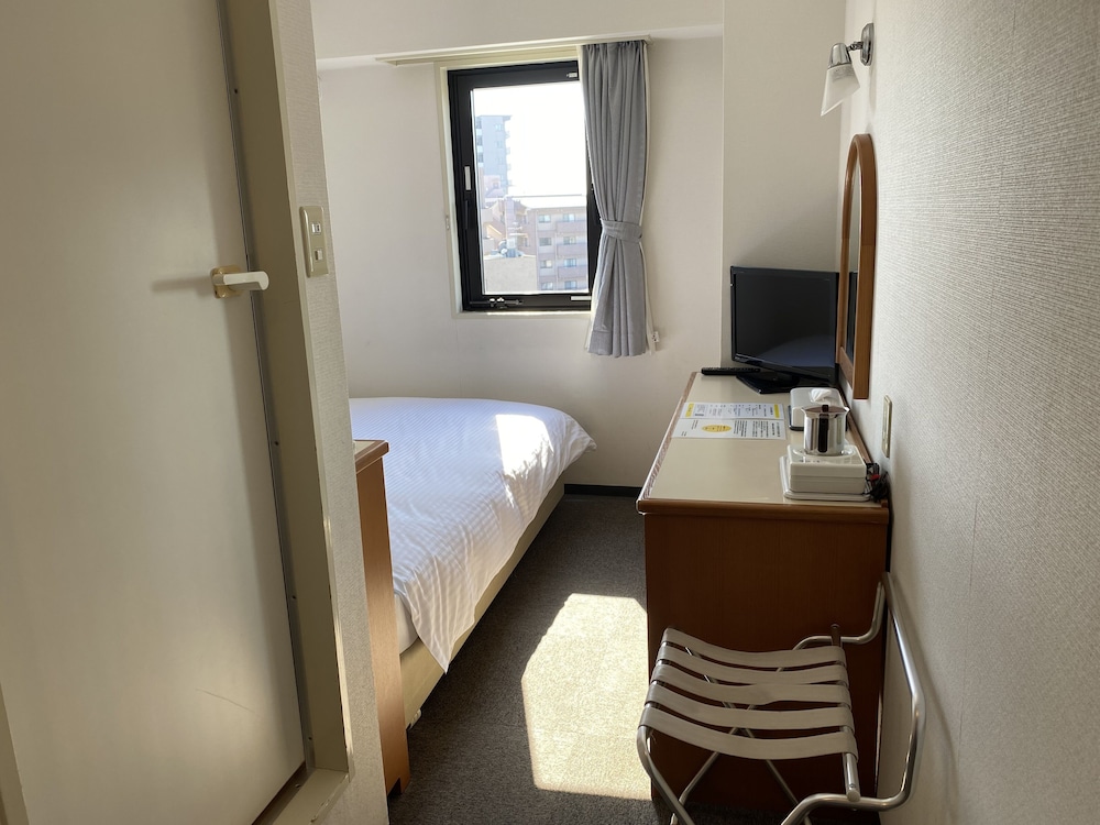 セミダブルルーム 禁煙 客室3 | スマイルホテル北朝霞