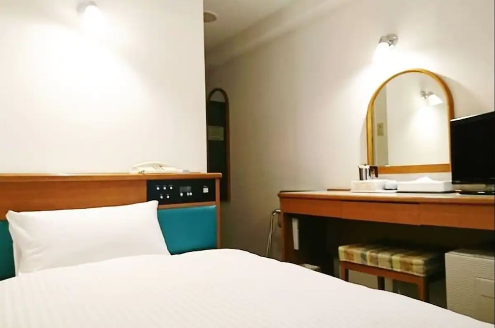 セミダブルルーム 禁煙 客室6 | スマイルホテル北朝霞