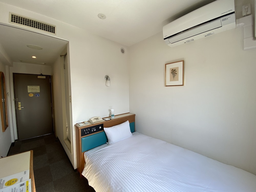 セミダブルルーム 禁煙 客室2 | スマイルホテル北朝霞