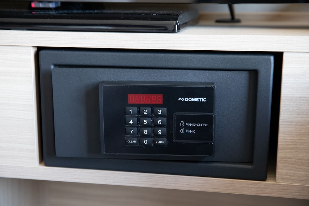 モデレートセミダブルルーム 禁煙 セーフティボックス0 | アルモントホテル日暮里