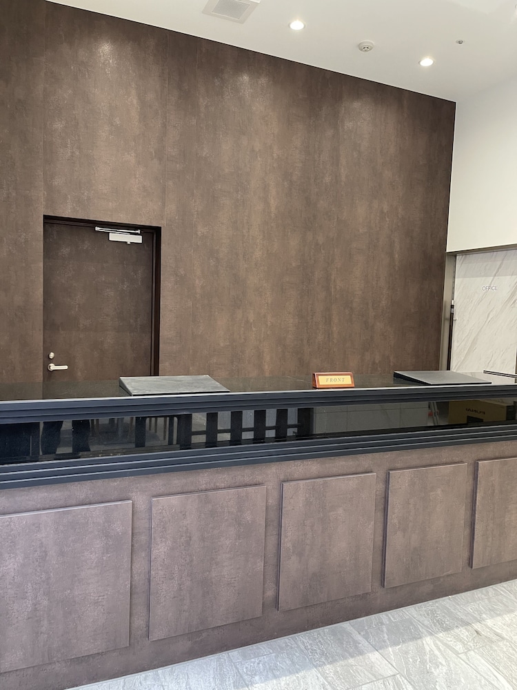 フロント1 | 上野アーバンホテルアネックス