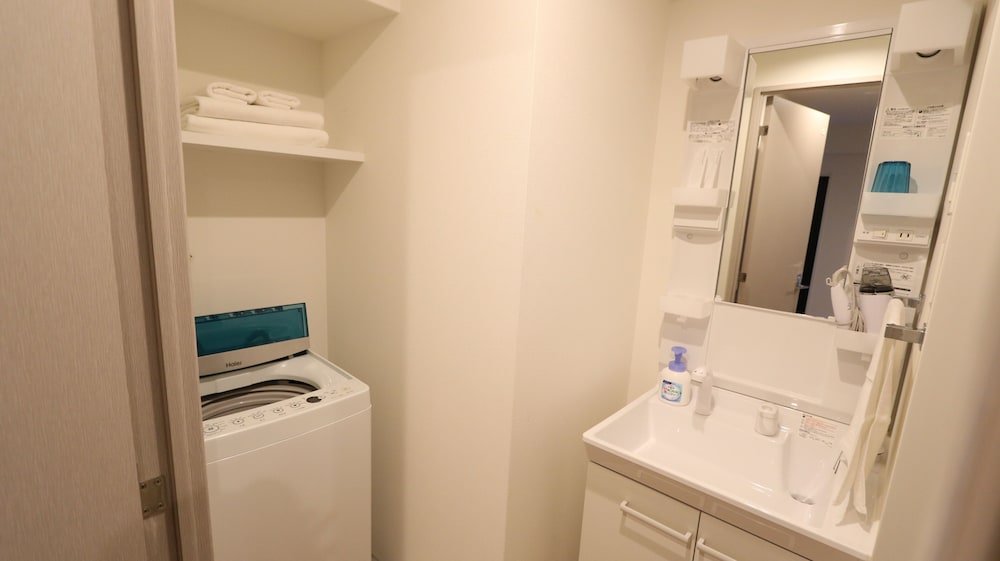 【デラックスルーム】ダブルベッド2台 ソファベッド1台 キッチン付 禁煙 客室4 | レガティオ博多