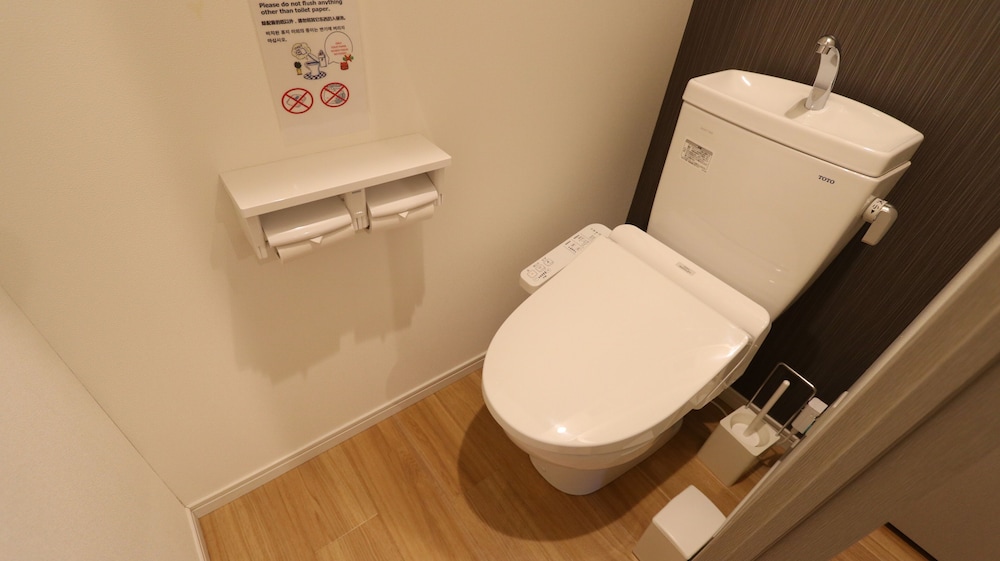 【デラックスルーム】ダブルベッド2台 ソファベッド1台 キッチン付 禁煙 客室7 | レガティオ博多