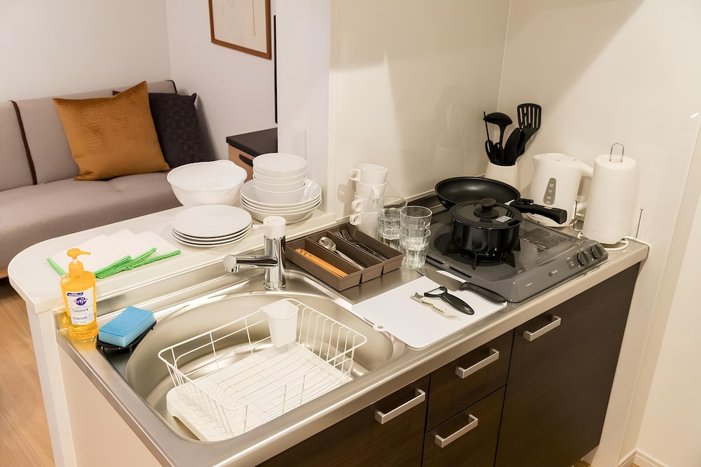 【デラックスルーム】ダブルベッド2台 ソファベッド1台 キッチン付 禁煙 客室6 | レガティオ博多