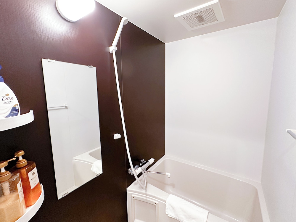 【デラックスルーム】ダブルベッド2台 ソファベッド1台 キッチン付 禁煙 客室12 | レガティオ博多