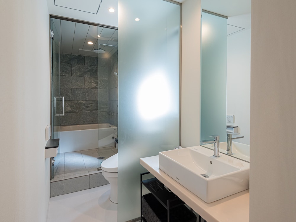 デラックス ルーム 禁煙 バスルーム6 | 清栄ホテル 京都河原町