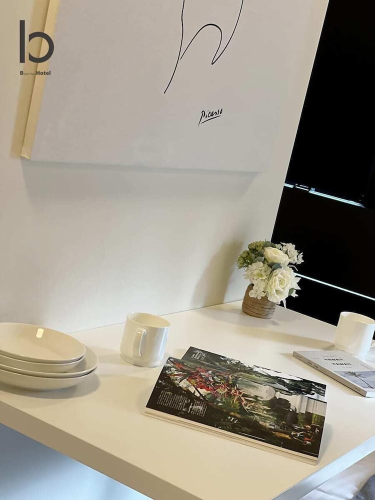 コンドミニアム 禁煙 シティビュー (bHotel Nekoyard 101) 客室内のダイニングエリア0 | b hotel Neko Yard 広島