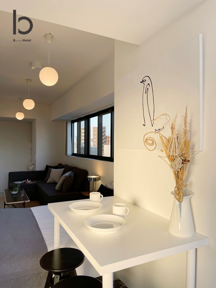 デラックス コンドミニアム 1 ベッドルーム 禁煙 シティビュー (bHotel Nekoyard 601) 客室内のダイニングエリア4 | b hotel Neko Yard 広島